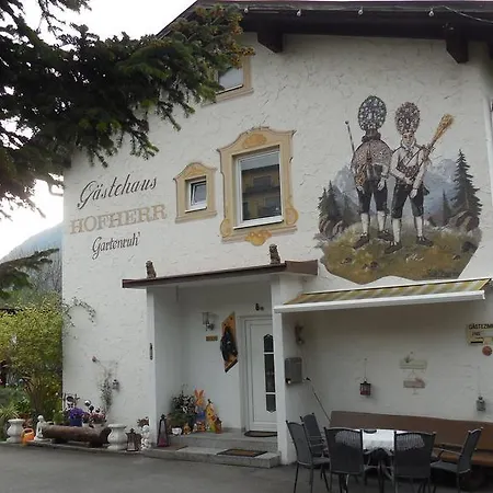 Appartements Und Fruehstueckspension Hofherr
