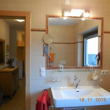 Und Hofherr Apartment *