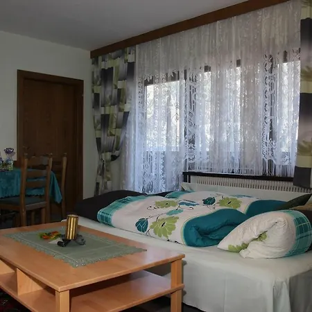 Apartment Und Hofherr *